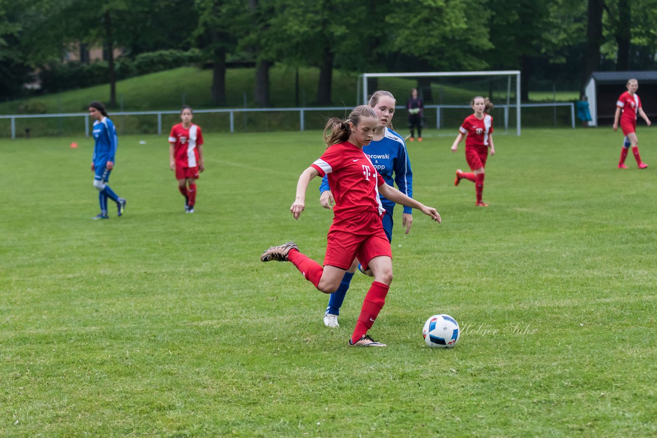 Bild 247 - wCJ SV Steinhorst/Labenz - VfL Oldesloe : Ergebnis: 18:0